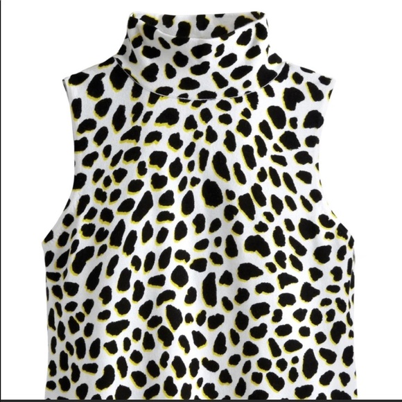 525 America Tops - 525 AMERICA CHEETAH PRINT SLEEVELESS
TURTLENECK TOP